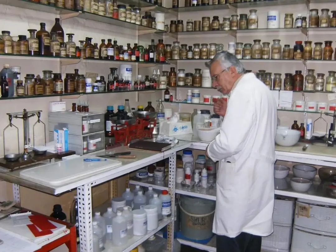 Bilgi usul usul pişerken.