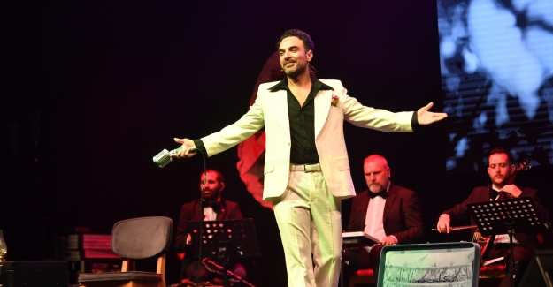 Amik Gölü topraklarında pamuklara sarılı bir afara